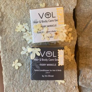 🌿✨ Zažite zázrak prírody s Vis Olivae IVORY MIRACLE! ✨🌿 Dva jedinečné produkty v praktickom tuhom formáte, ktoré šetria...