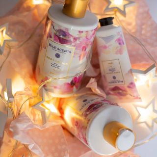 🎁 Objavte čistú starostlivosť o pokožku s darčekovým setom Blue Scents Pure! 🎁 Tento exkluzívny balíček zahŕňa výnimočné...
